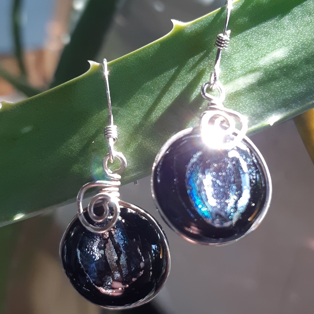 Gorgeous black silver earrings